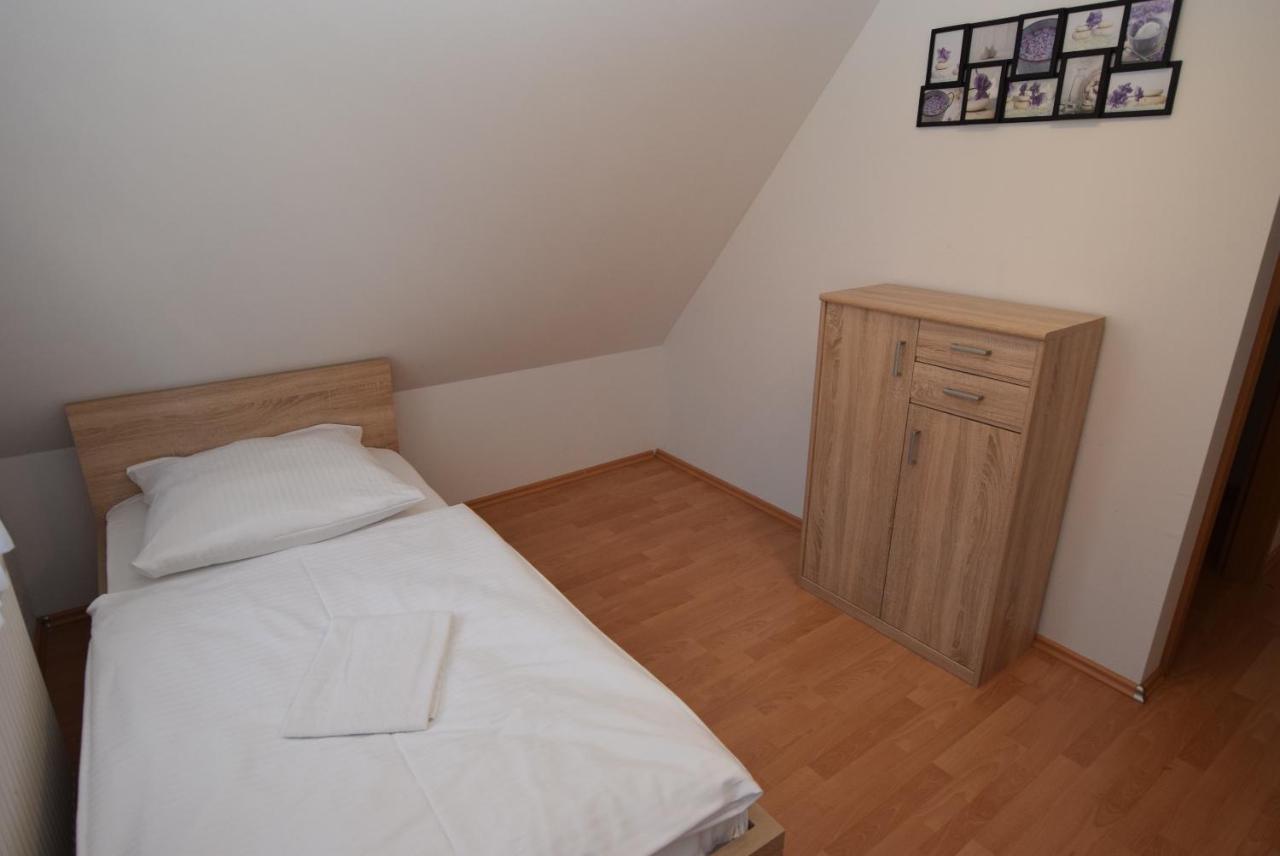 Apartment Stuttgart Suedheim エクステリア 写真